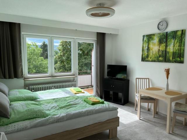 Ruhiges Und Klimatisiertes Apartment شتوتغارت المظهر الخارجي الصورة