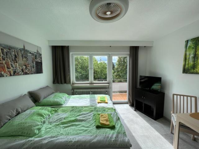 Ruhiges Und Klimatisiertes Apartment شتوتغارت المظهر الخارجي الصورة